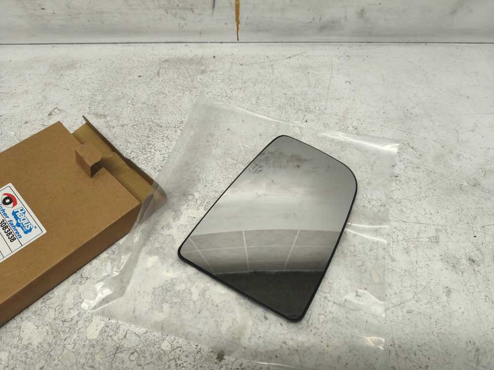 MIROIR DE RETROVISEUR DROIT MERCEDES SPRINTER/ VW CRAFTER 2009+ - Vue 1